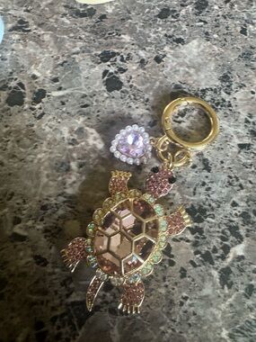 Crystal Turtle w/Heart Keychain/Bag Charm - Pink